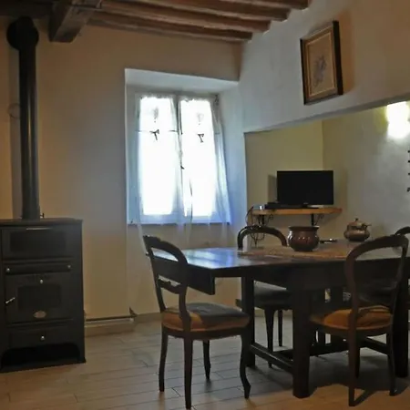 Cosy Town * Sassetta